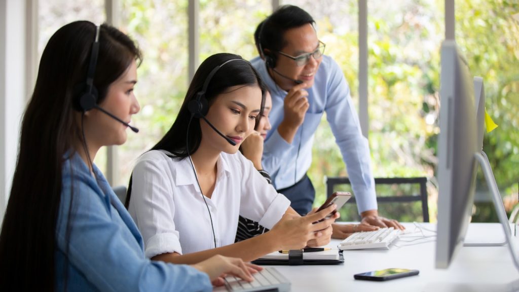 Use Cases of Speech Analytics in Contact Centres